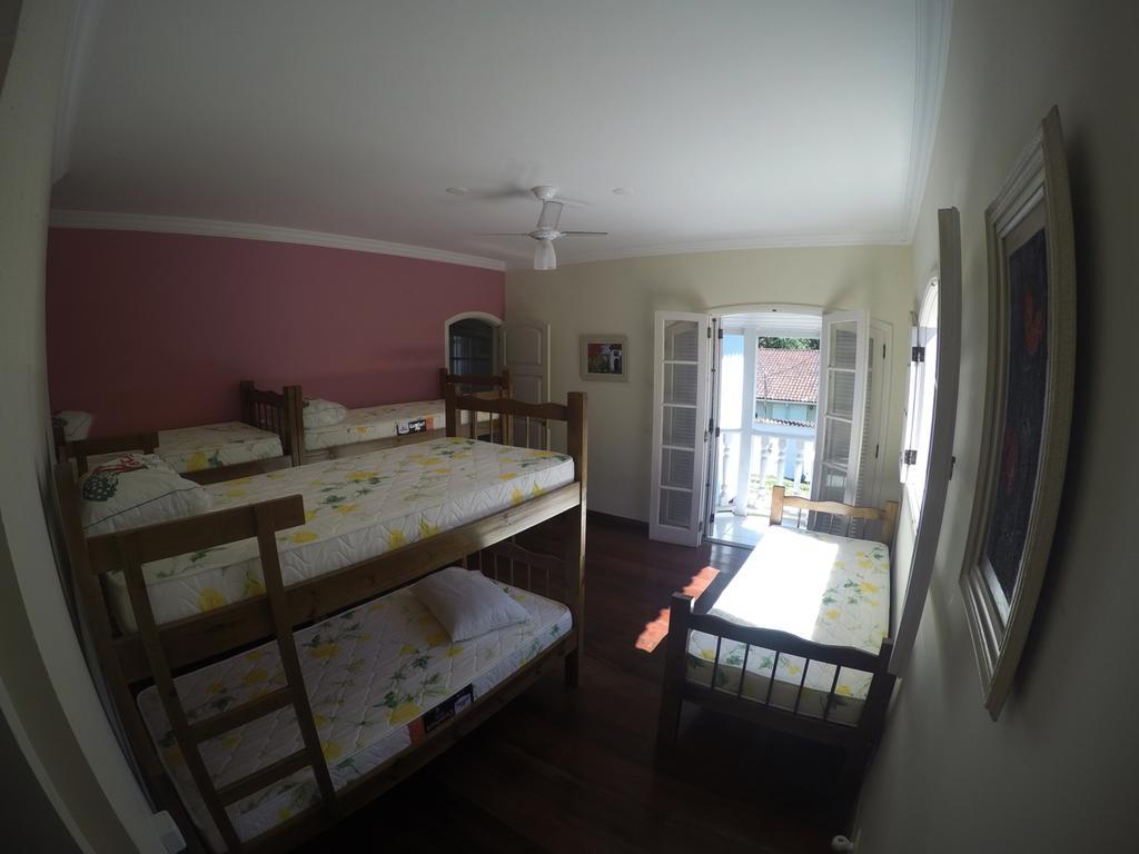 Canguru Hostel Parati Habitación foto